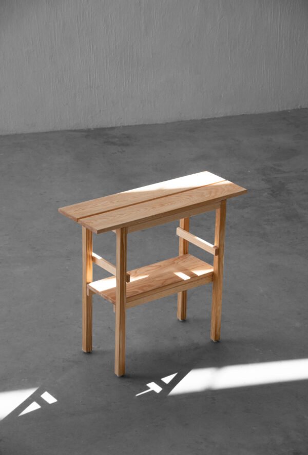 Mesita auxiliar - Surco